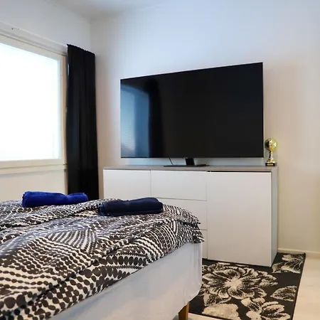 Σπίτι διακοπών Modern Semi-detached House With Wonderful Location! Ροβανιέμι