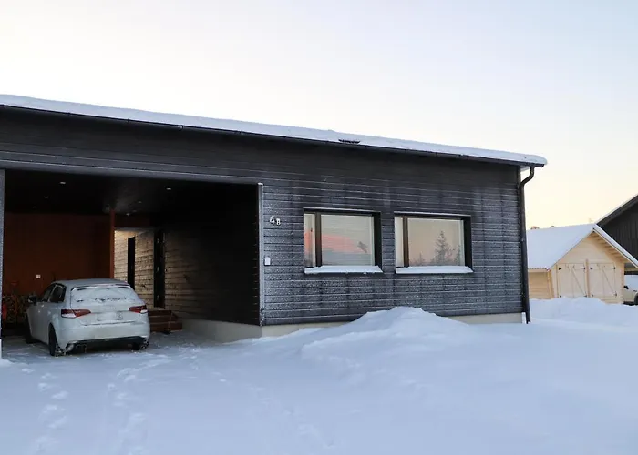 Dom wakacyjny Modern Semi-detached House With Wonderful Location! *