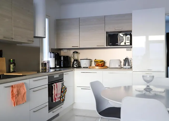 Modern Semi-detached House With Wonderful Location! Dom wakacyjny *